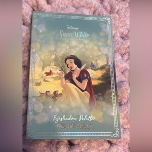 Disney Snow White Eyeshadow Palette